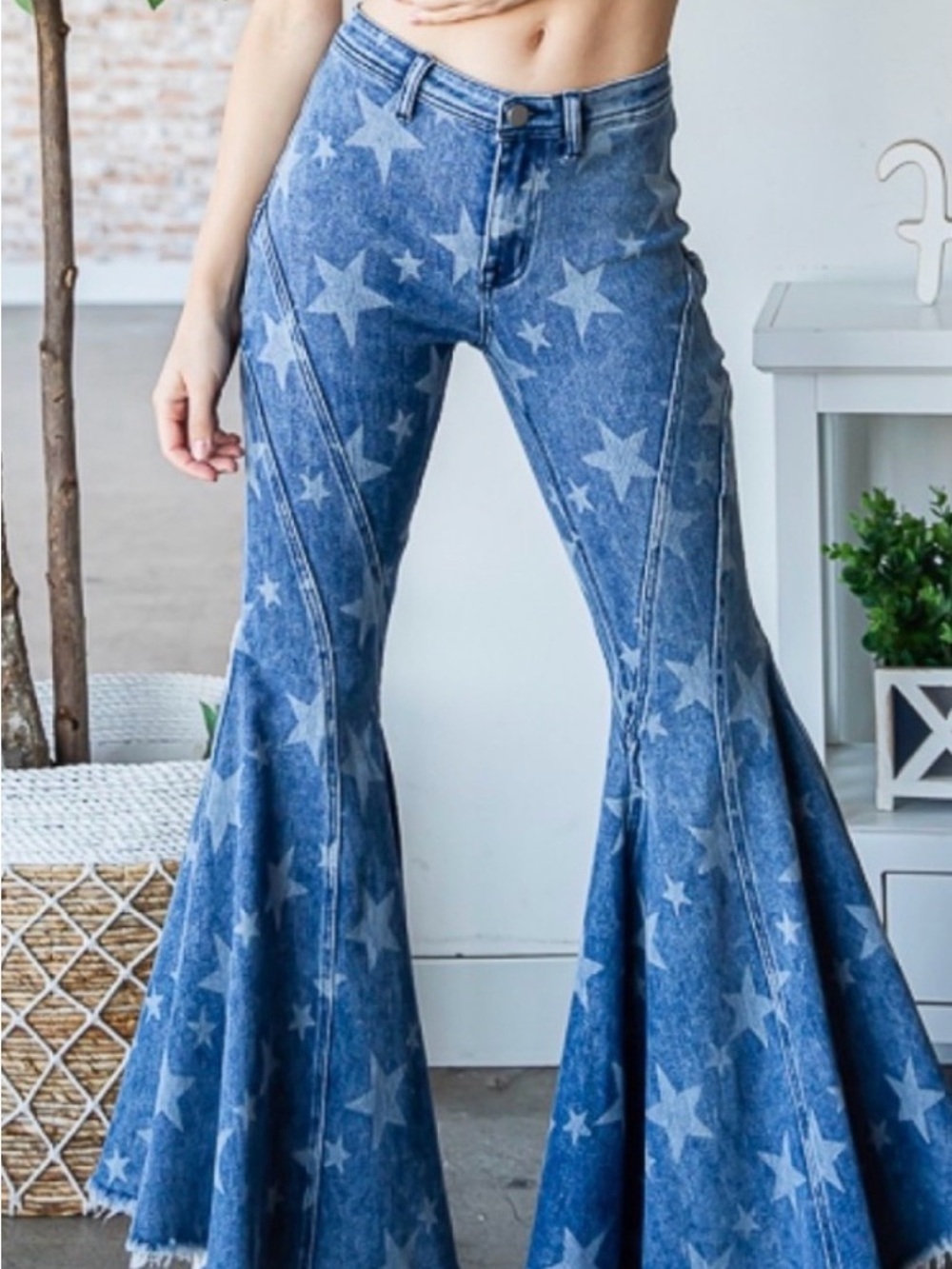 Oli & Hali Blue Star-Print Flared Jeans